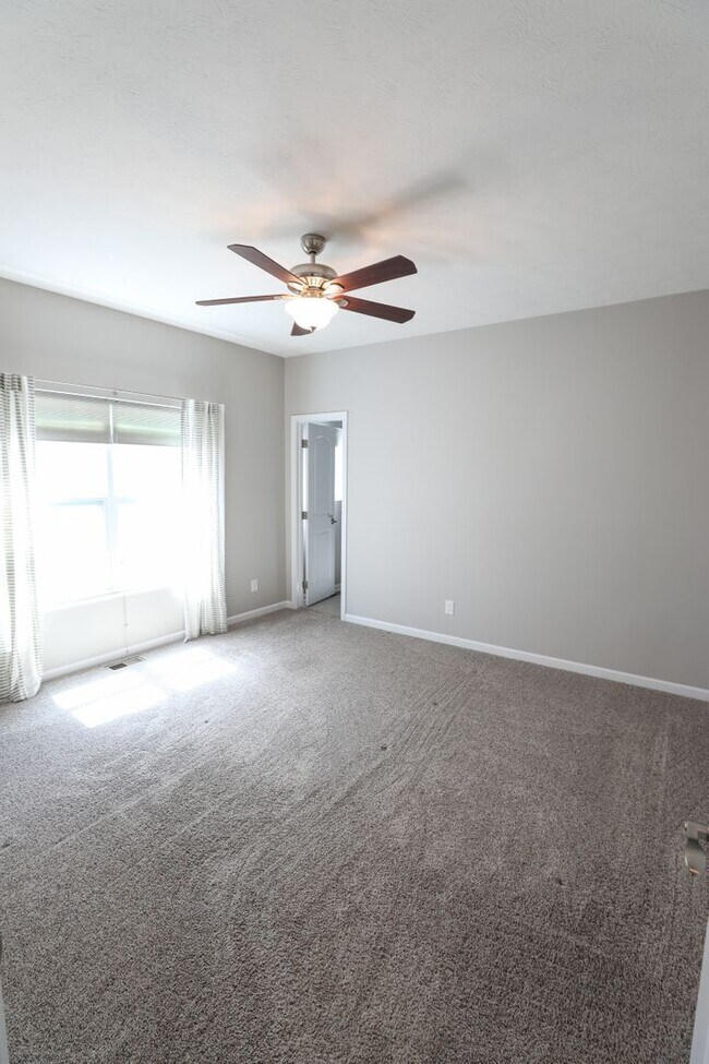 Building Photo - 8237 Ryley Ln