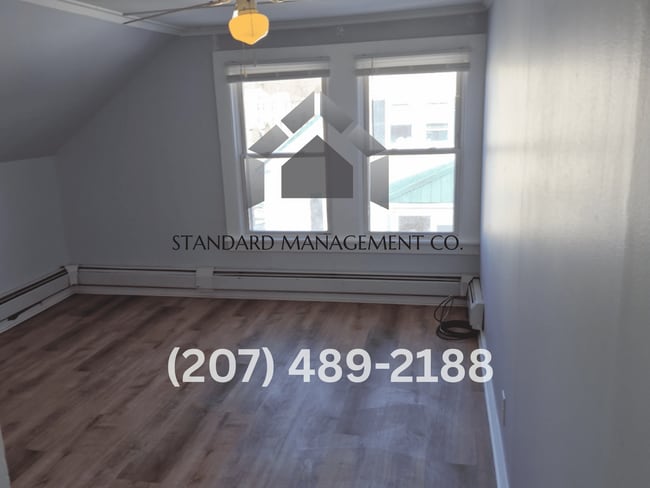 Building Photo - 7 Tardiff St