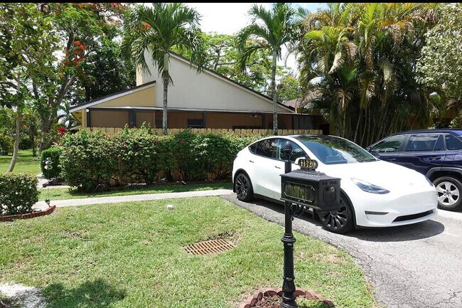 Primary Photo - 11720 Timbers Way