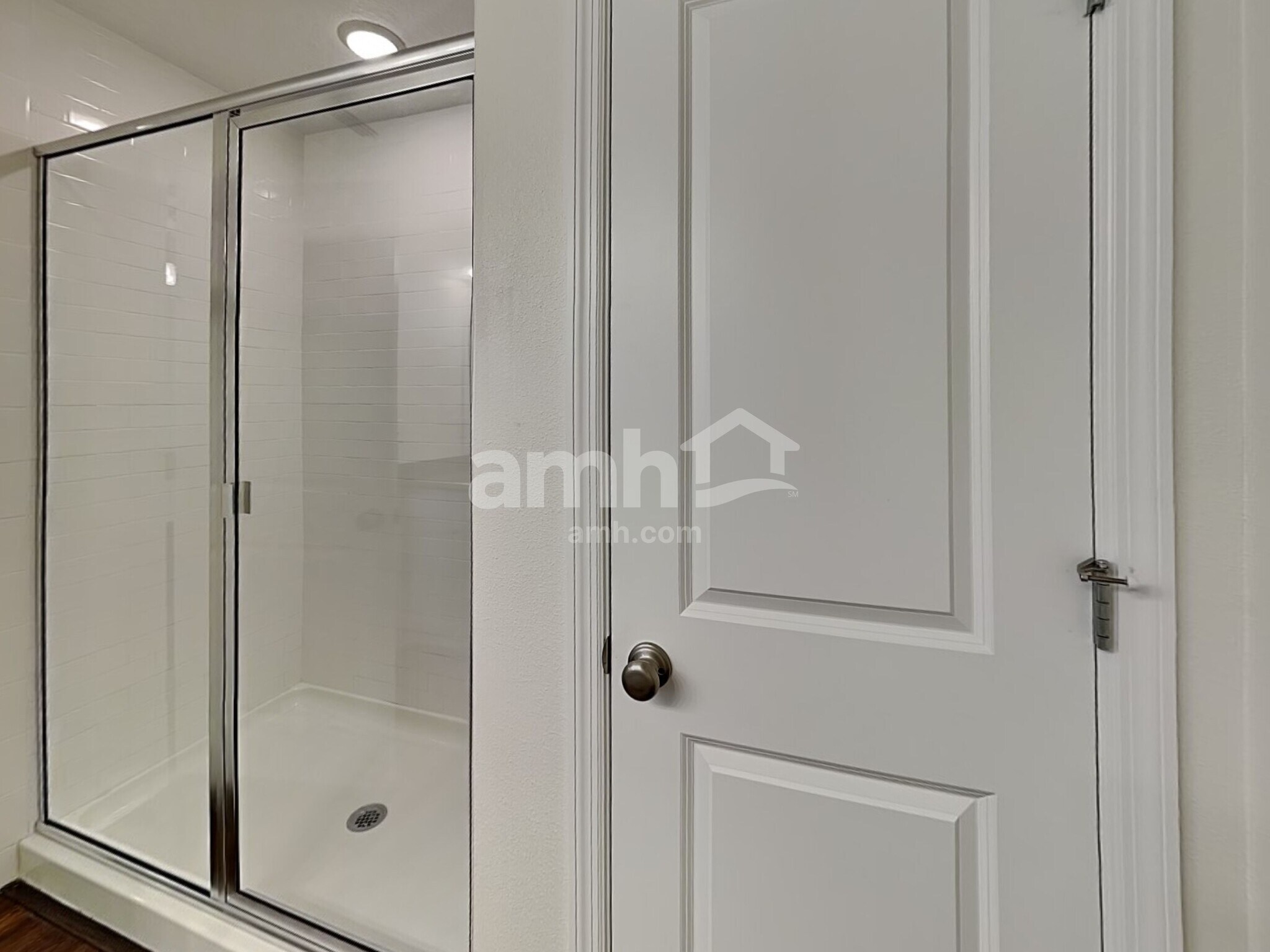 Building Photo - 1036 Highland Walk