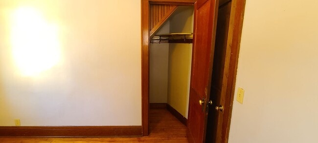 Building Photo - Charming 2 Bedroom Home in Minneapolis!!