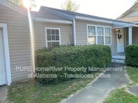 Building Photo - 2830 18th Ave