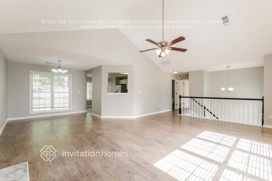 Building Photo - 1001 Garden Oak Ct
