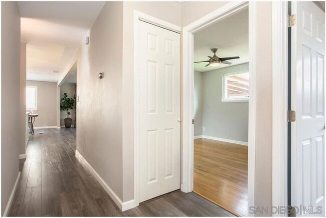 Building Photo - Beautiful 3 BD, 2 BA Home in Clairemont w/ Garage & Spacious Yard!