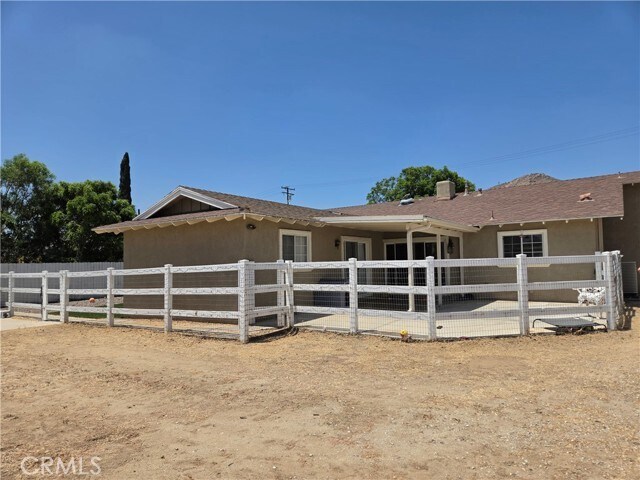 Building Photo - 3697 Sierra Ave