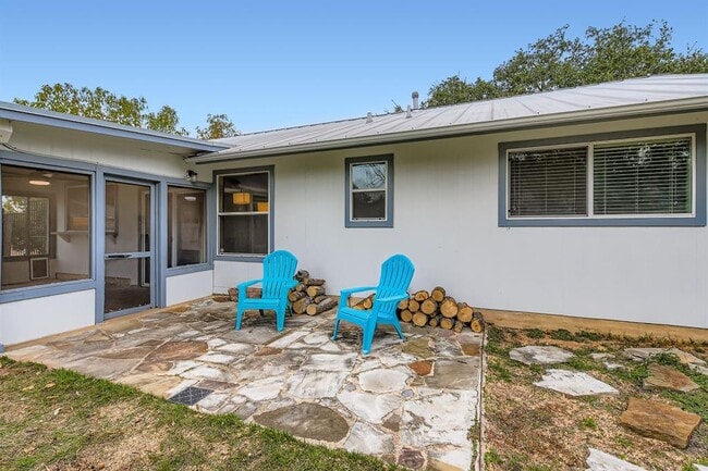 Building Photo - 1215 Speer Ln