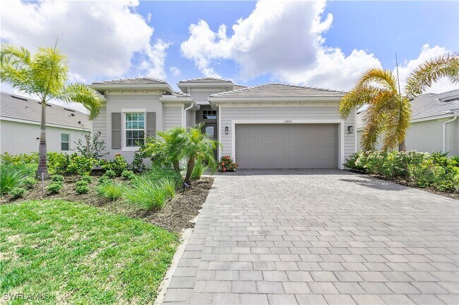 Building Photo - 15925 Sugar Hl Dr