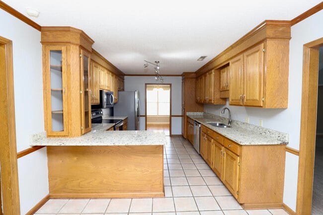 Building Photo - 1450 Morris Way Dr
