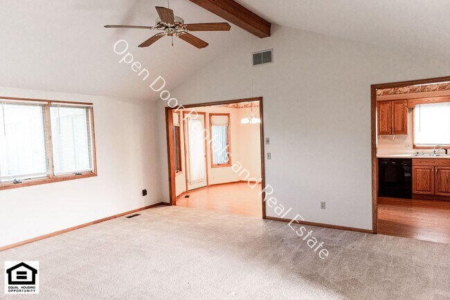 Building Photo - 10806 Lupine Ln