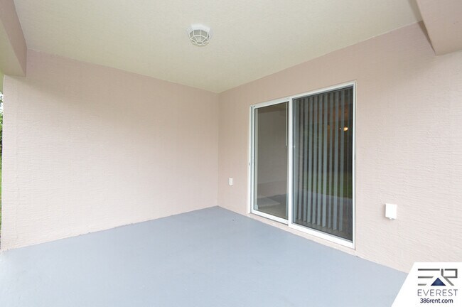 Building Photo - 19 Burgess Pl