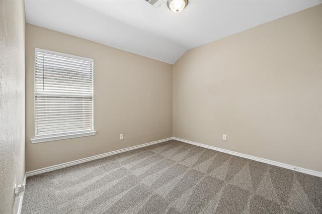 Building Photo - 9508 Fox Hill Dr