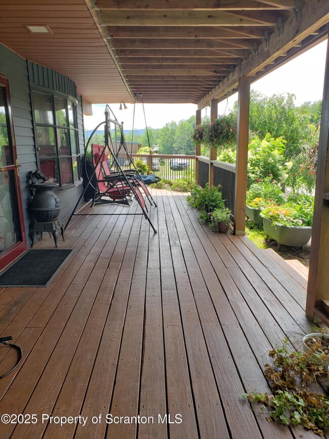 Building Photo - 2129 Bethany Turnpike