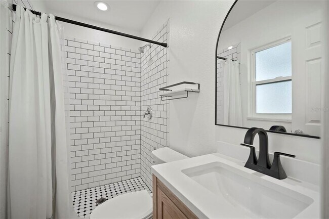 Building Photo - 7717 W Powhatan Ave