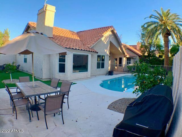Building Photo - 11021 E Poinsettia Dr