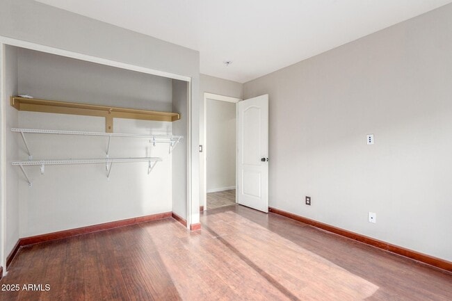 Building Photo - 2500 S Sunnyvale Ave