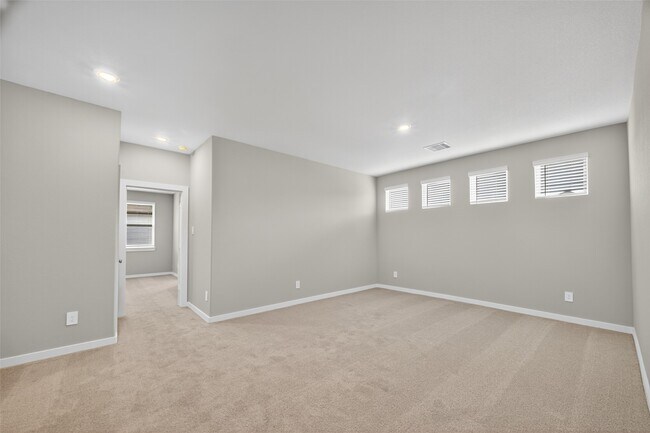 Building Photo - 4121 Fig Grv St
