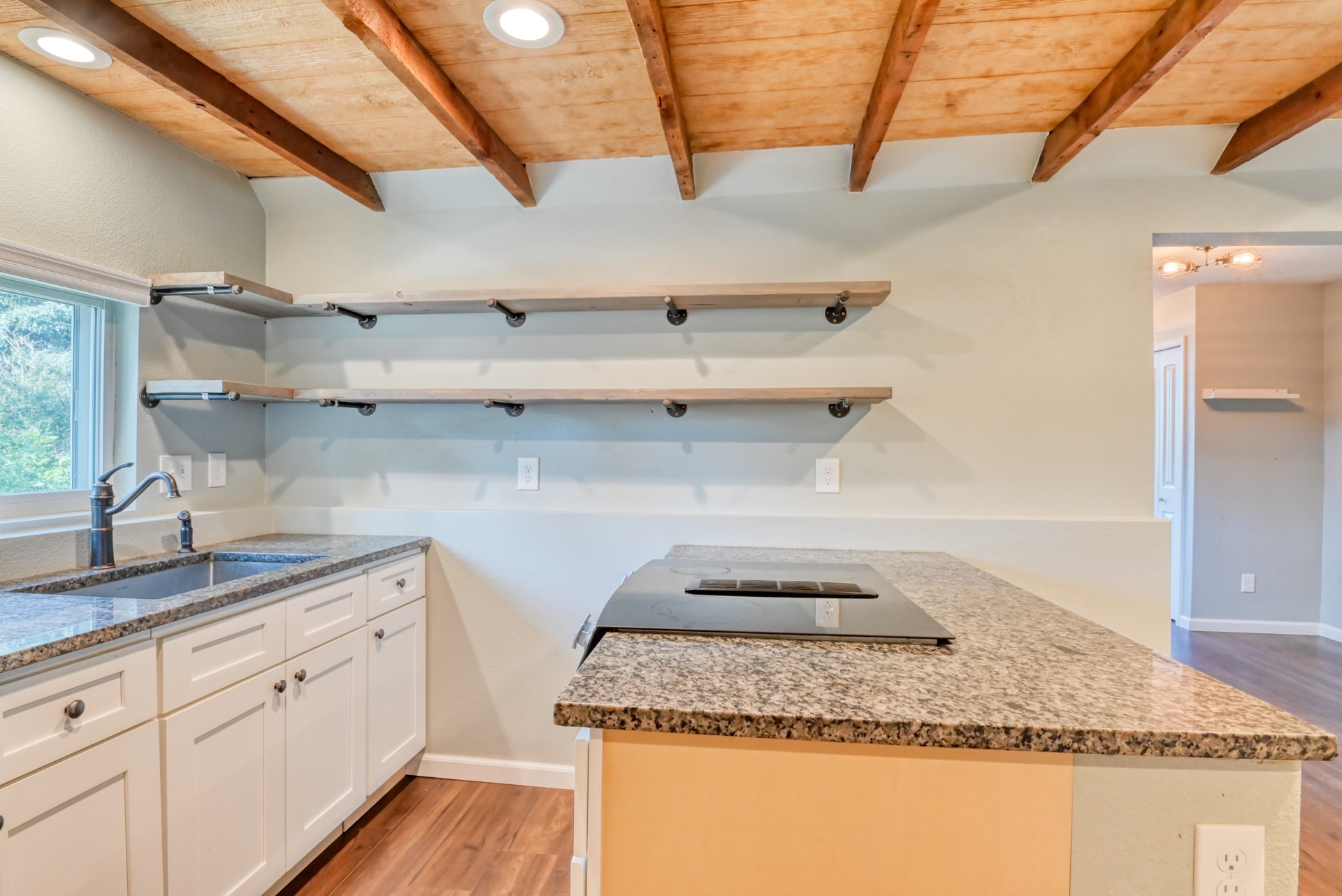 Building Photo - 431 N Franklin St