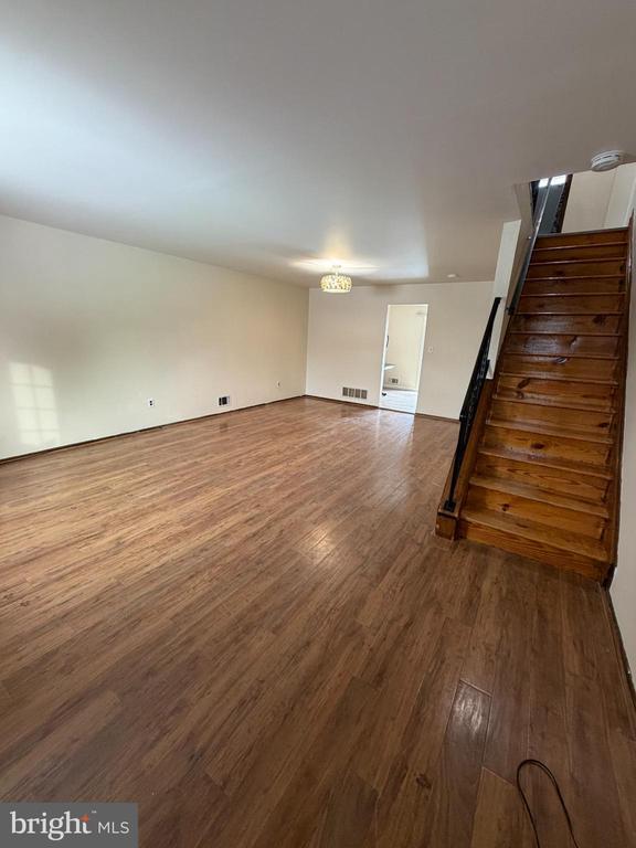 Building Photo - 122 Annabelle Ave