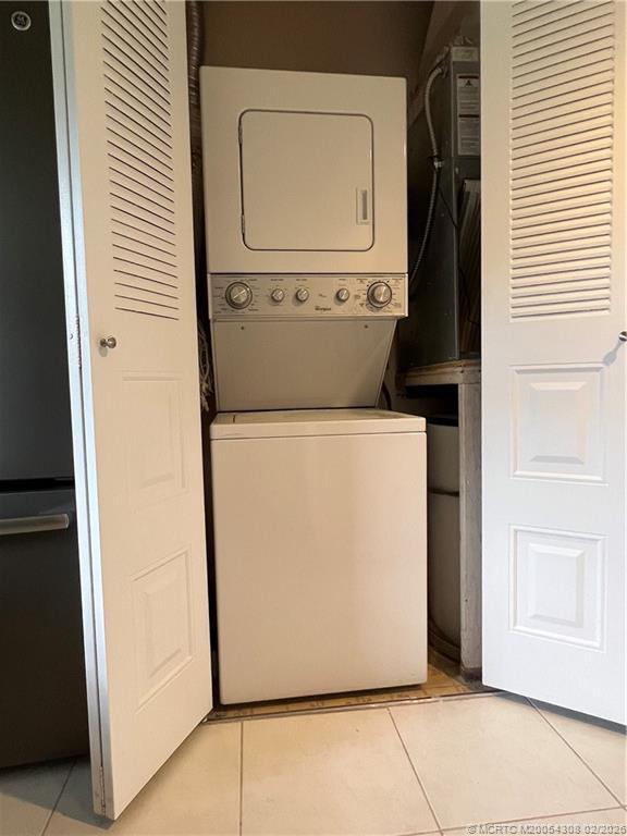 Building Photo - 4885 SE Capstan Ave