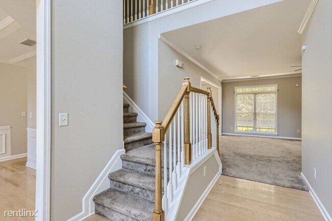 Building Photo - 5 br, 2.5 bath House - 206 Brightwater Dri...