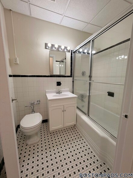 Building Photo - 62 Boylston St