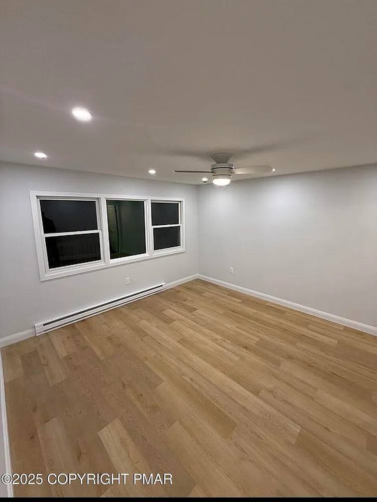 Building Photo - 8911 Little John Dr