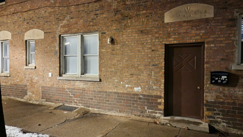 Building Photo - 3662 S Paulina St