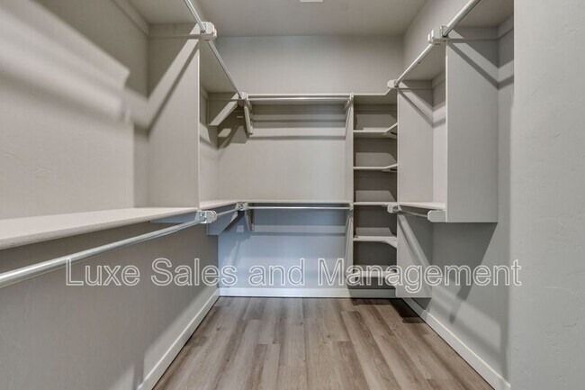 Building Photo - 9428 NW 91st St