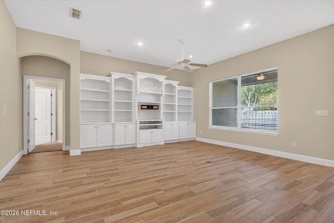 Building Photo - 1312 Sylvie Ln