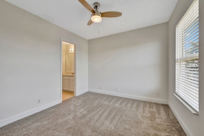 Building Photo - 7109 Commonwealth Cir