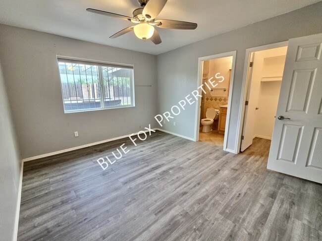 Building Photo - 8340 E Fond Du Lac Dr