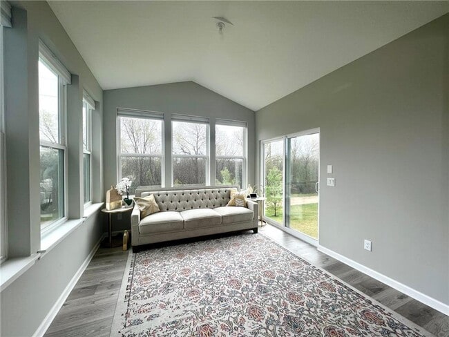 Building Photo - 15633 Dakota Ave