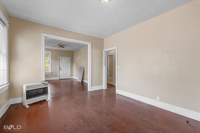 Building Photo - Charming Remodeled Home in the Heart of Shreveport!