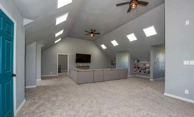 Building Photo - 51 Rolling Glen Loop