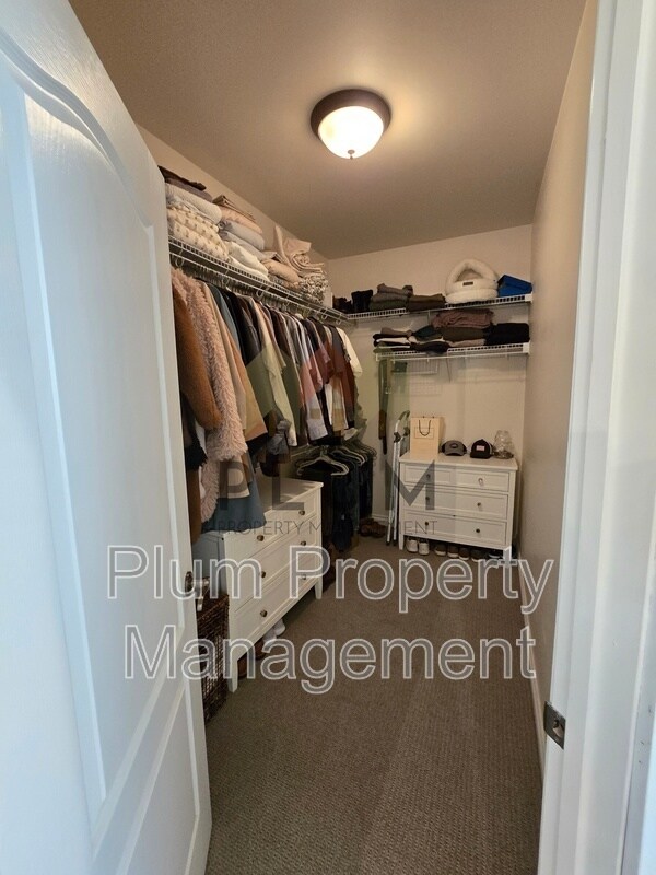 Building Photo - 15660 Sara Jo Ln