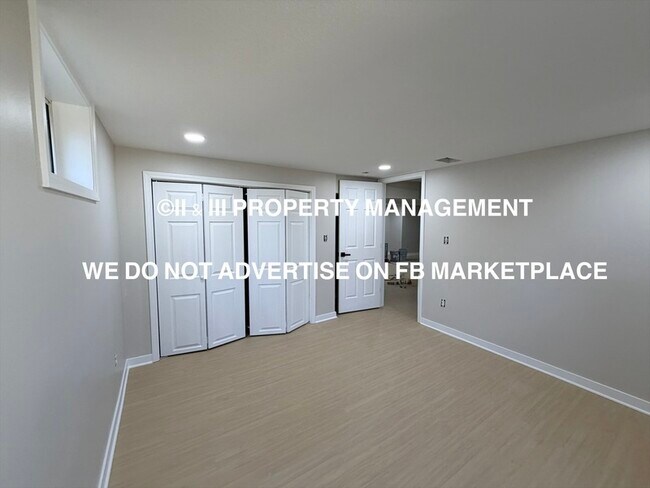 Building Photo - 9209 Hayes Dr