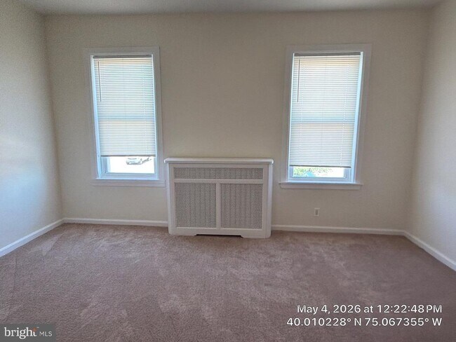 Building Photo - 5349 Eadom St