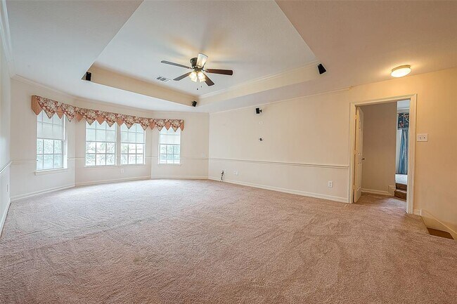 Building Photo - 1914 Rosebay Ct