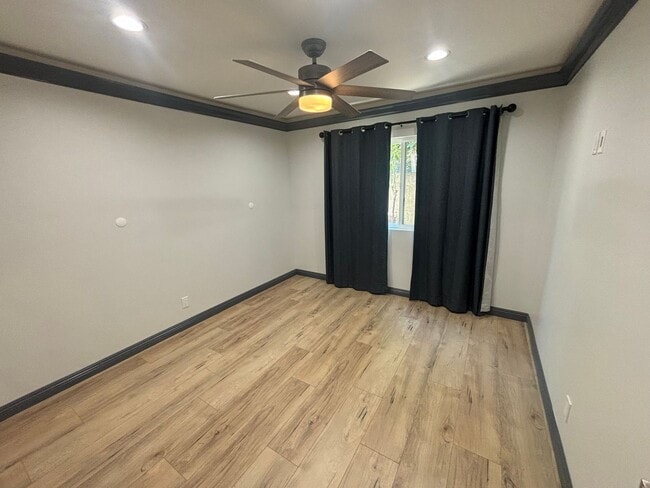 Building Photo - Beautifully Remodeled 3-Bedroom Single-Sto...