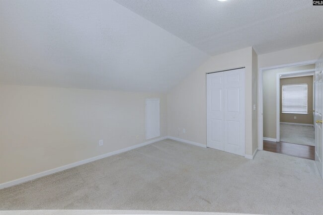 Building Photo - 1908 Lake Carolina Dr