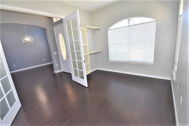 Building Photo - 16612 Tudor Grove Dr