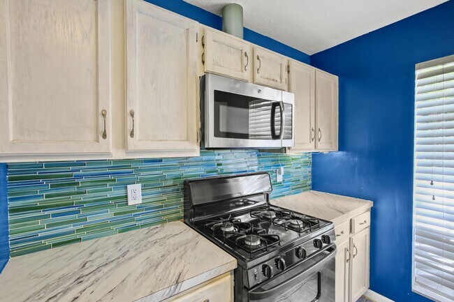 Building Photo - 4303 Morris Ct