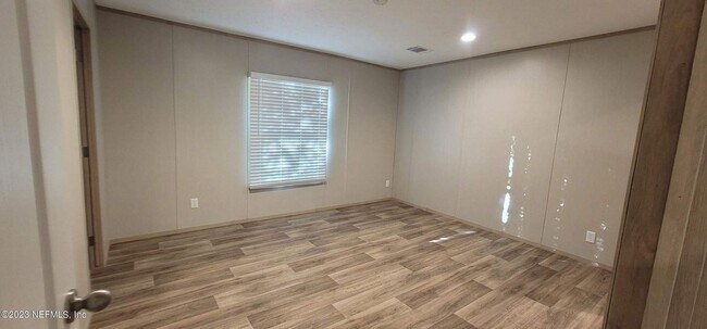 Building Photo - Nearly New Marietta Manufactured Home