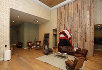 Lobby - Hub on Campus Madison