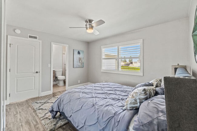 Building Photo - 292 Slate St