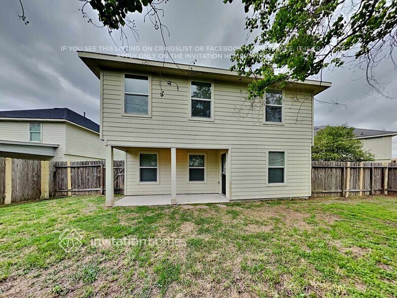 Building Photo - 8670 Chaletford Dr