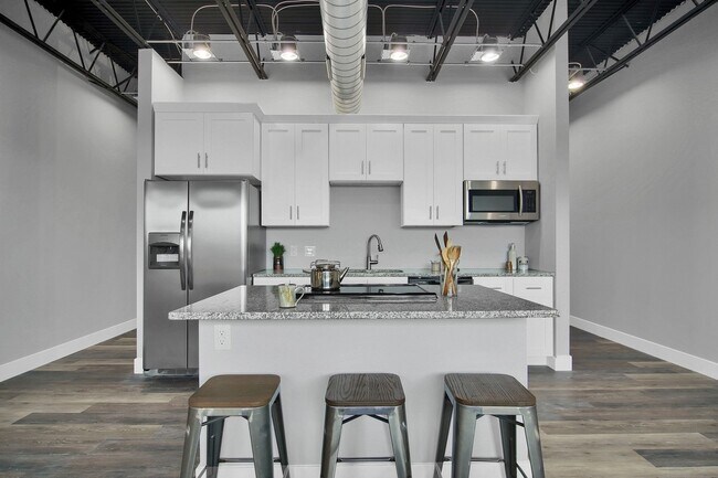 Stainless and Granite - 4651 Hampton Ave