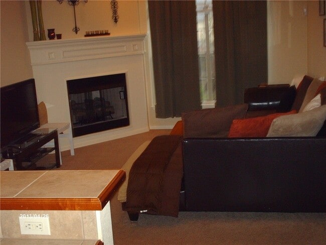 Building Photo - 2671 N Arroyo Ave