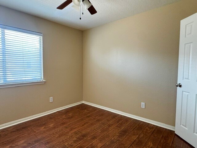 Building Photo - 3817 Shire Valley Dr