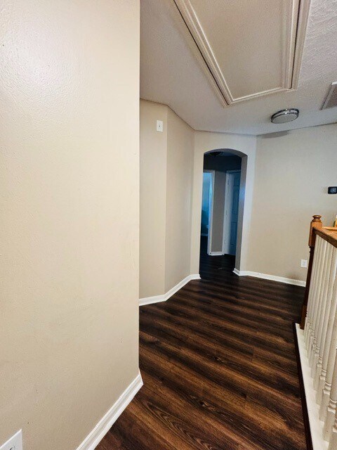 Building Photo - 3318 Ridgepoint Ct